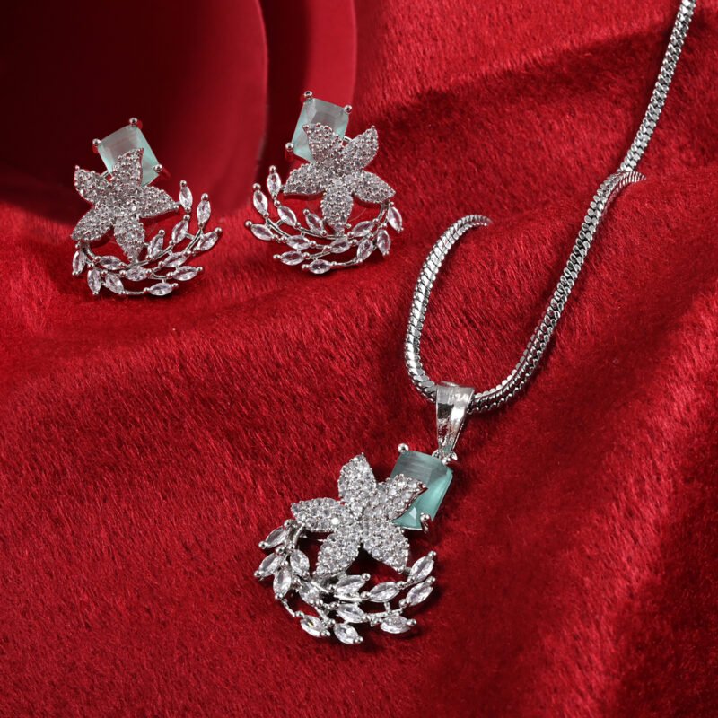 chain pendant