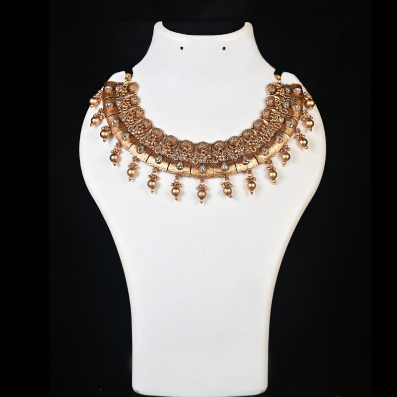 High Gold kundan Short Necklace