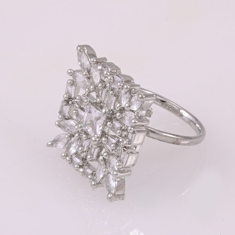 Square Cocktail Finger Ring