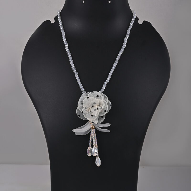 Stylish Minimal Bead Necklace