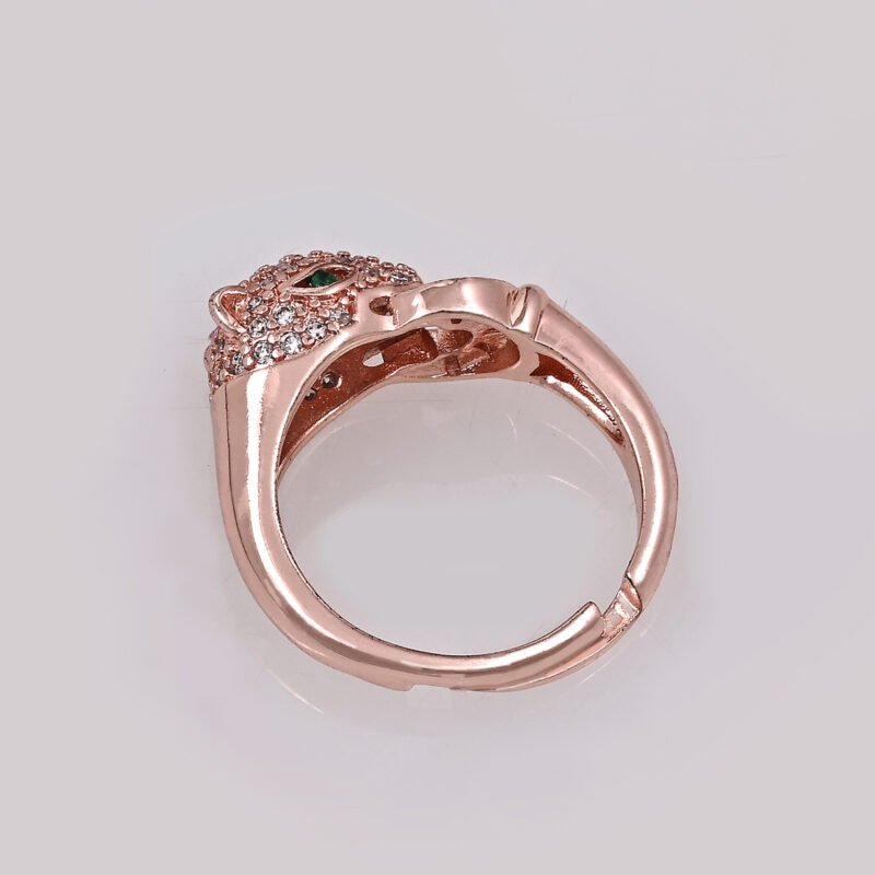 Panther Head Finger Ring