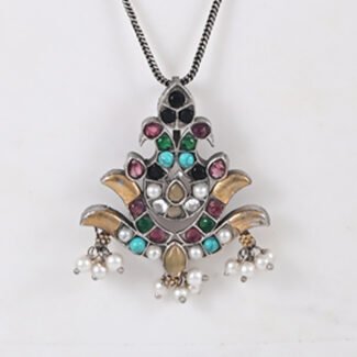 Silver Replica Chain Pendant Set
