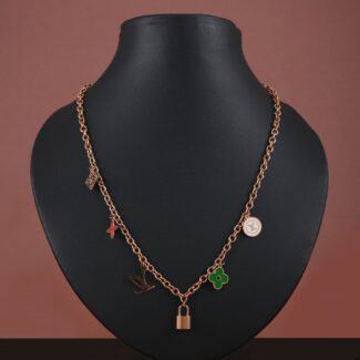 Shop Khallaq's anti-tarnish rose gold charm chain for women. Lightweight, stylish and perfect for everyday wear, gifting, office, and party looks.